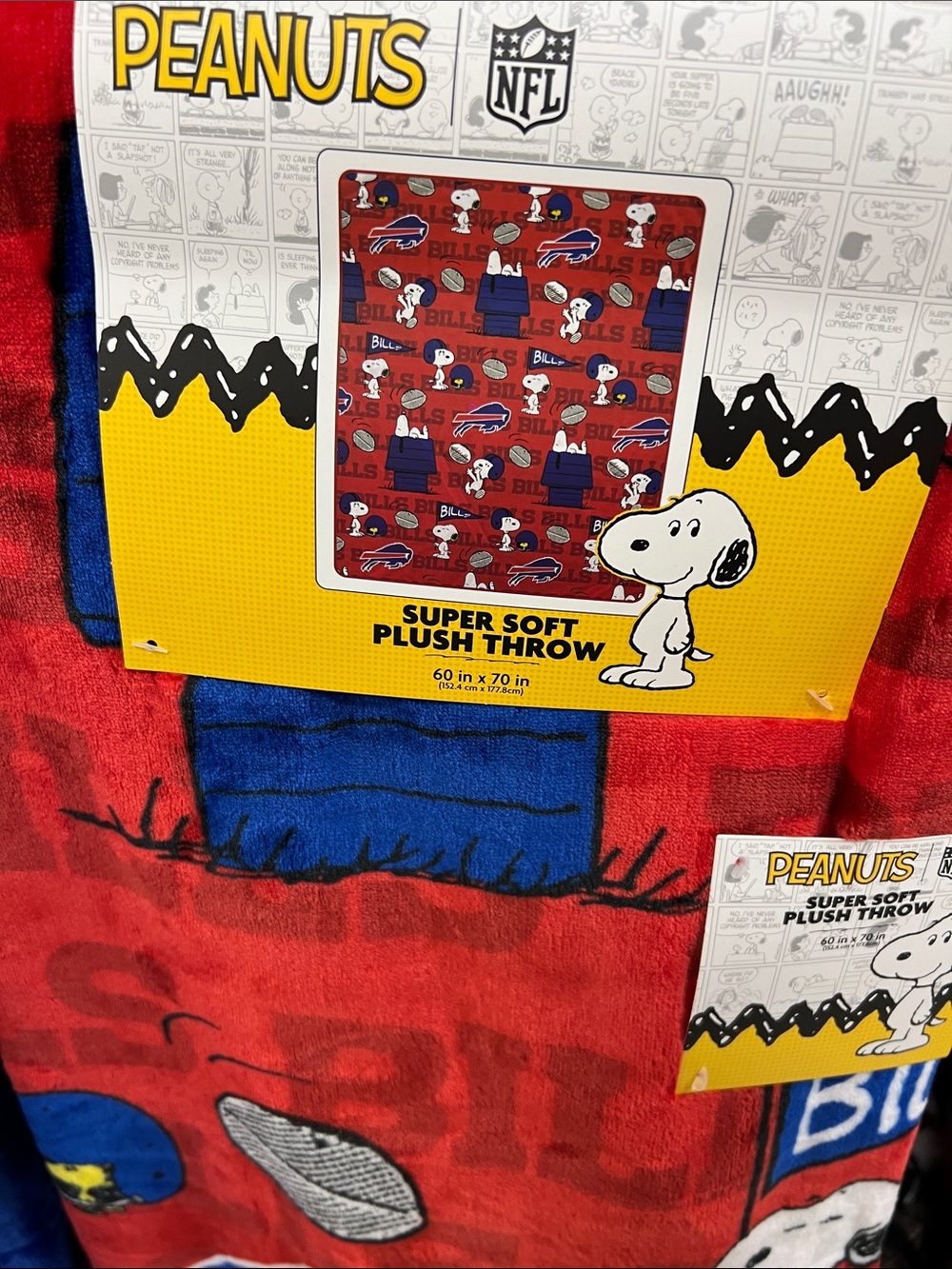 NFL Buffalo Bills Peanuts plush blanket